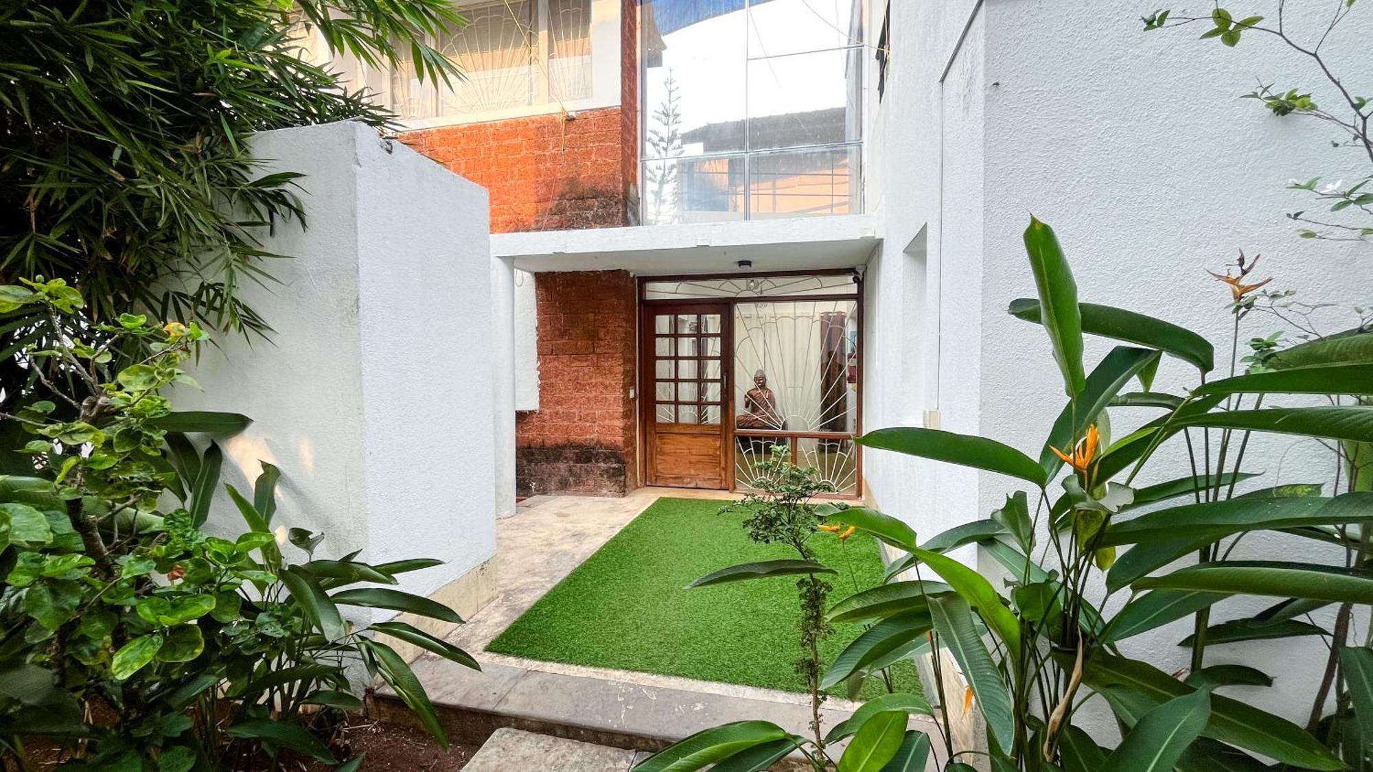 Villa M - Solitude 2 Candolim Goa 3Bhk, Pool Facing, Near Beach, Free Breakfast, Free Wifi And Prime Location Ngoại thất bức ảnh