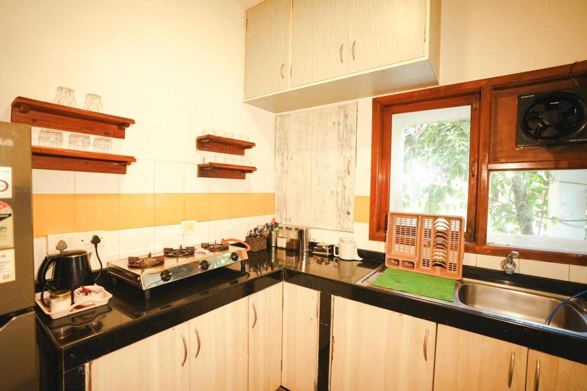 Villa M - Solitude 2 Candolim Goa 3Bhk, Pool Facing, Near Beach, Free Breakfast, Free Wifi And Prime Location Ngoại thất bức ảnh
