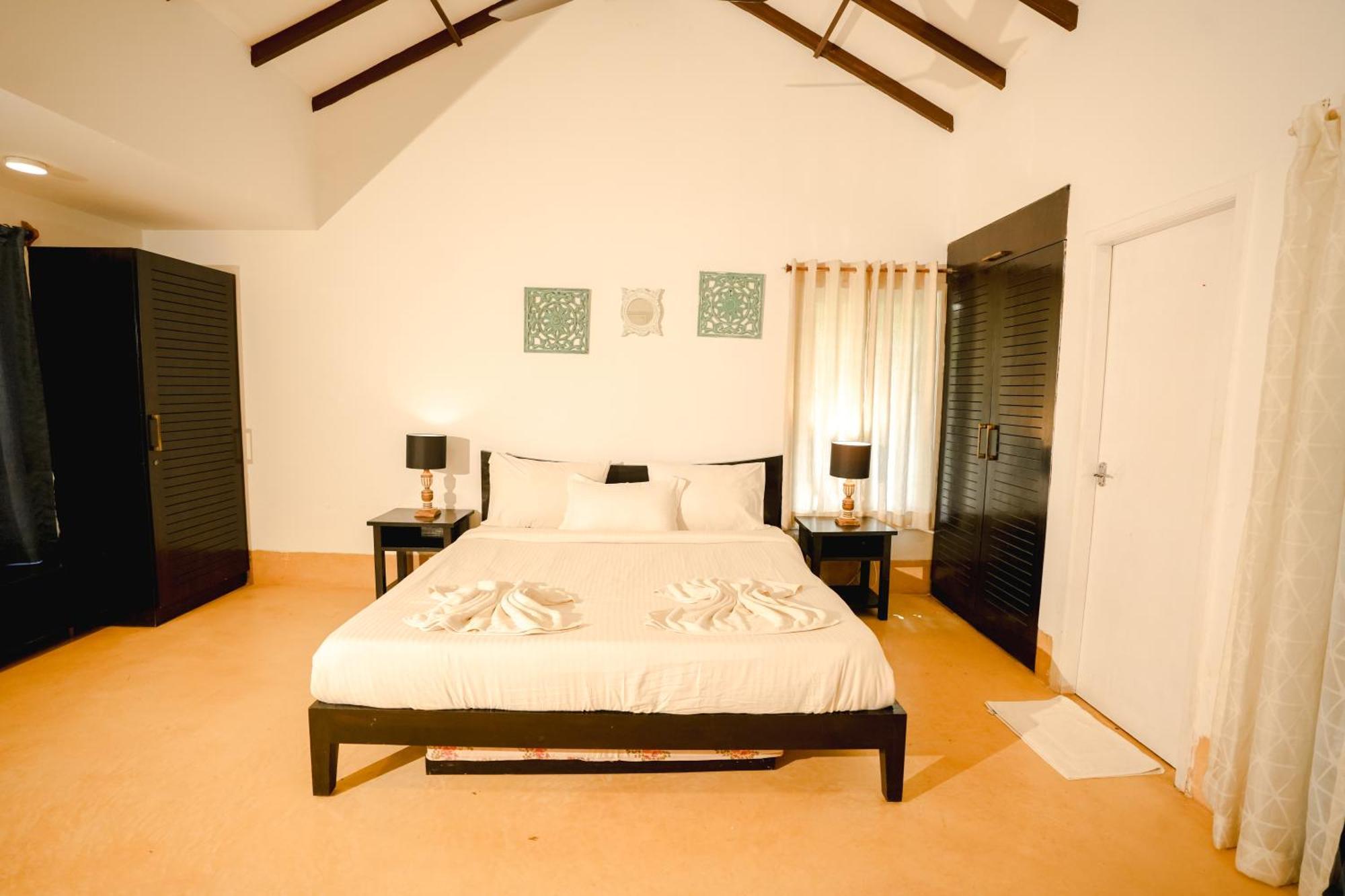 Villa M - Solitude 2 Candolim Goa 3Bhk, Pool Facing, Near Beach, Free Breakfast, Free Wifi And Prime Location Ngoại thất bức ảnh