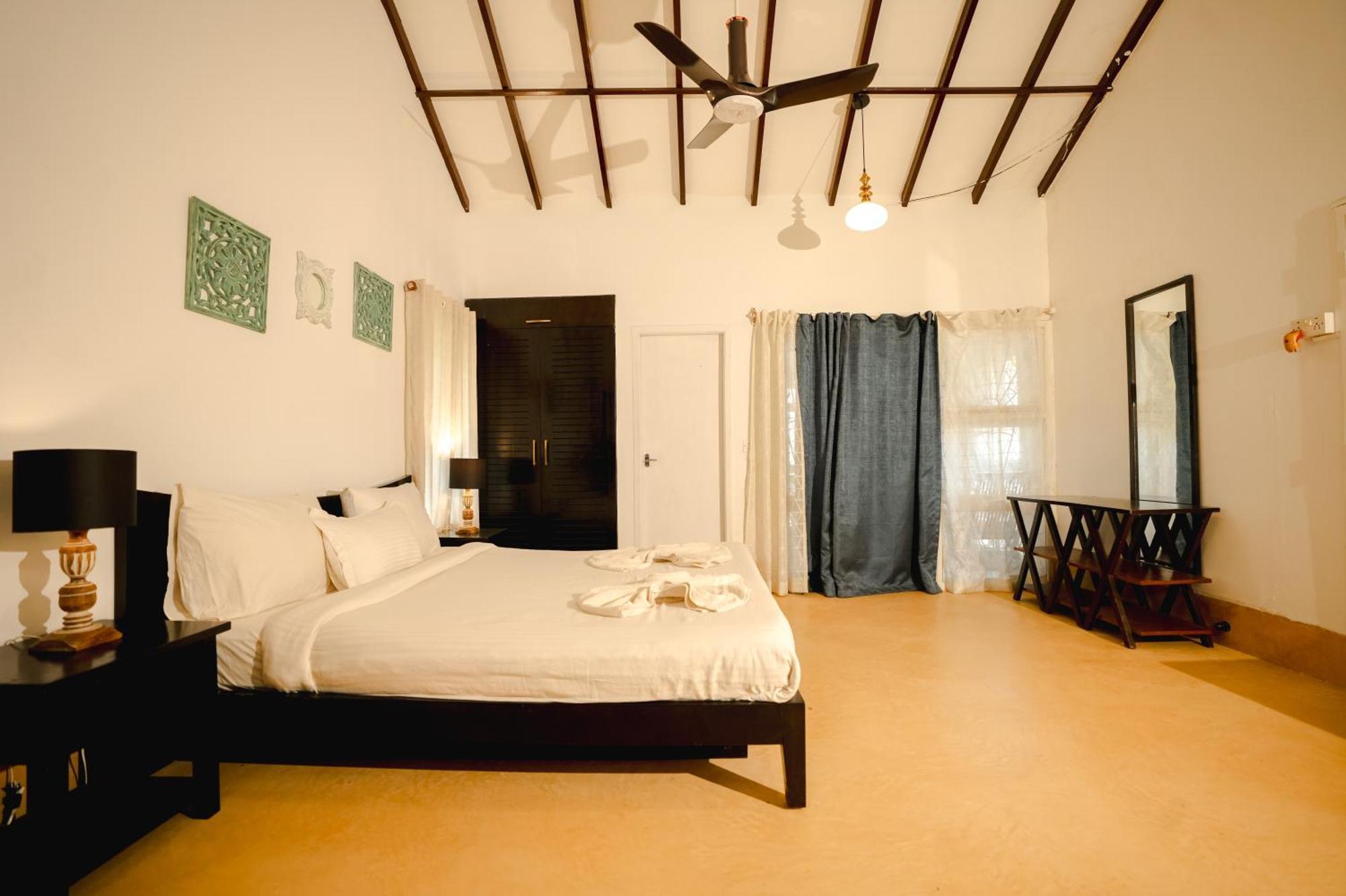 Villa M - Solitude 2 Candolim Goa 3Bhk, Pool Facing, Near Beach, Free Breakfast, Free Wifi And Prime Location Ngoại thất bức ảnh