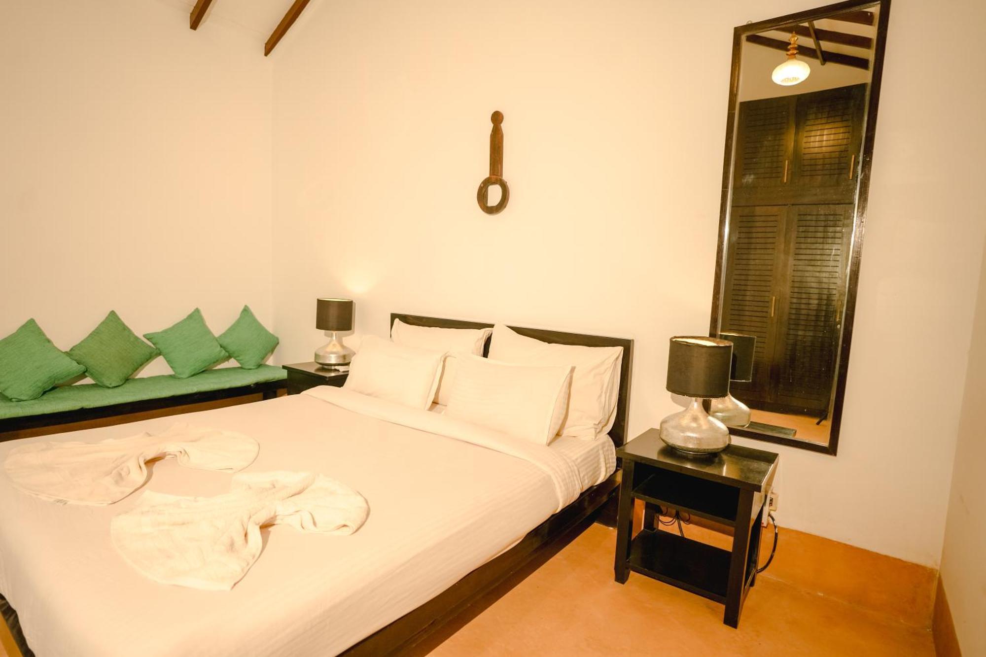 Villa M - Solitude 2 Candolim Goa 3Bhk, Pool Facing, Near Beach, Free Breakfast, Free Wifi And Prime Location Ngoại thất bức ảnh