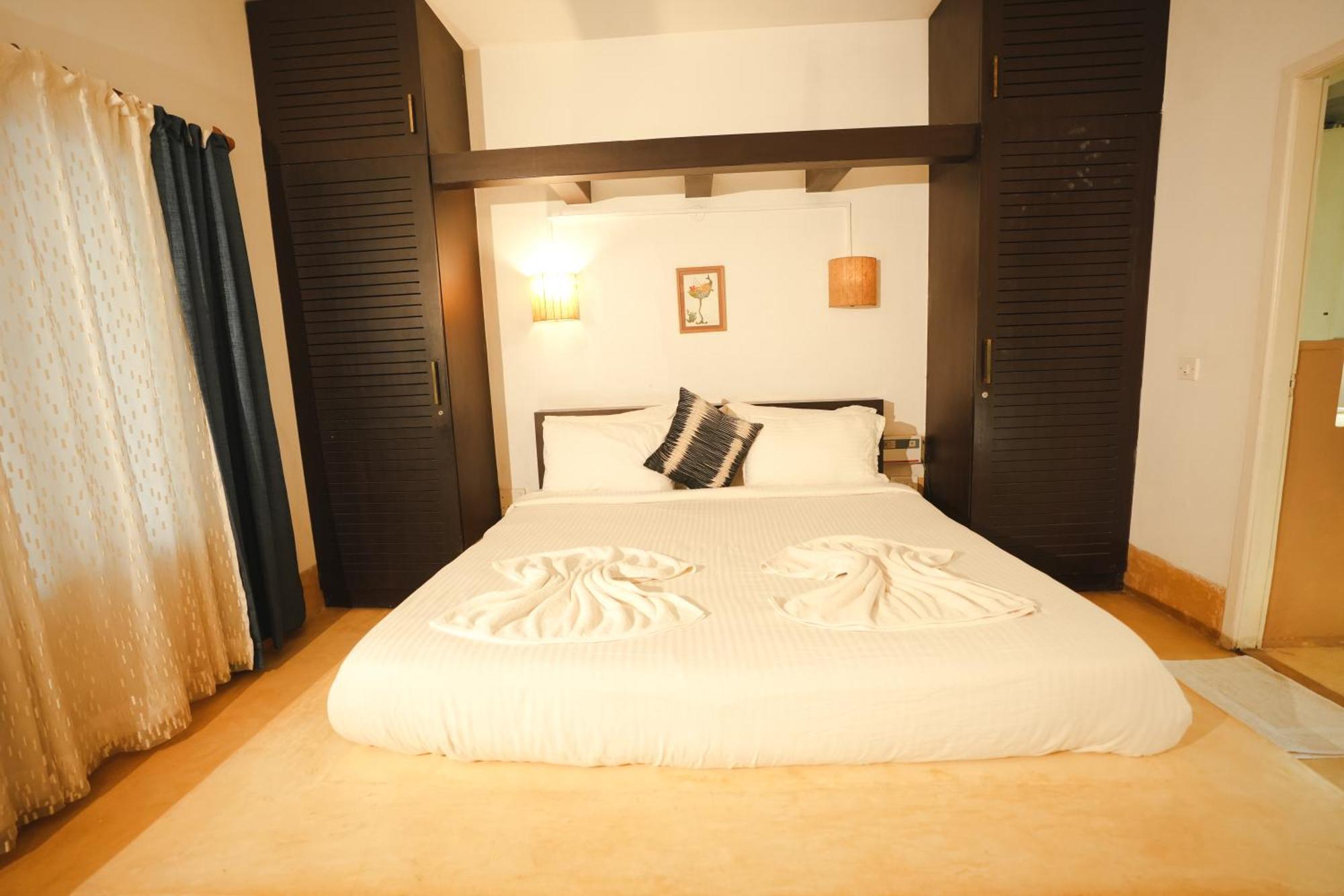 Villa M - Solitude 2 Candolim Goa 3Bhk, Pool Facing, Near Beach, Free Breakfast, Free Wifi And Prime Location Ngoại thất bức ảnh