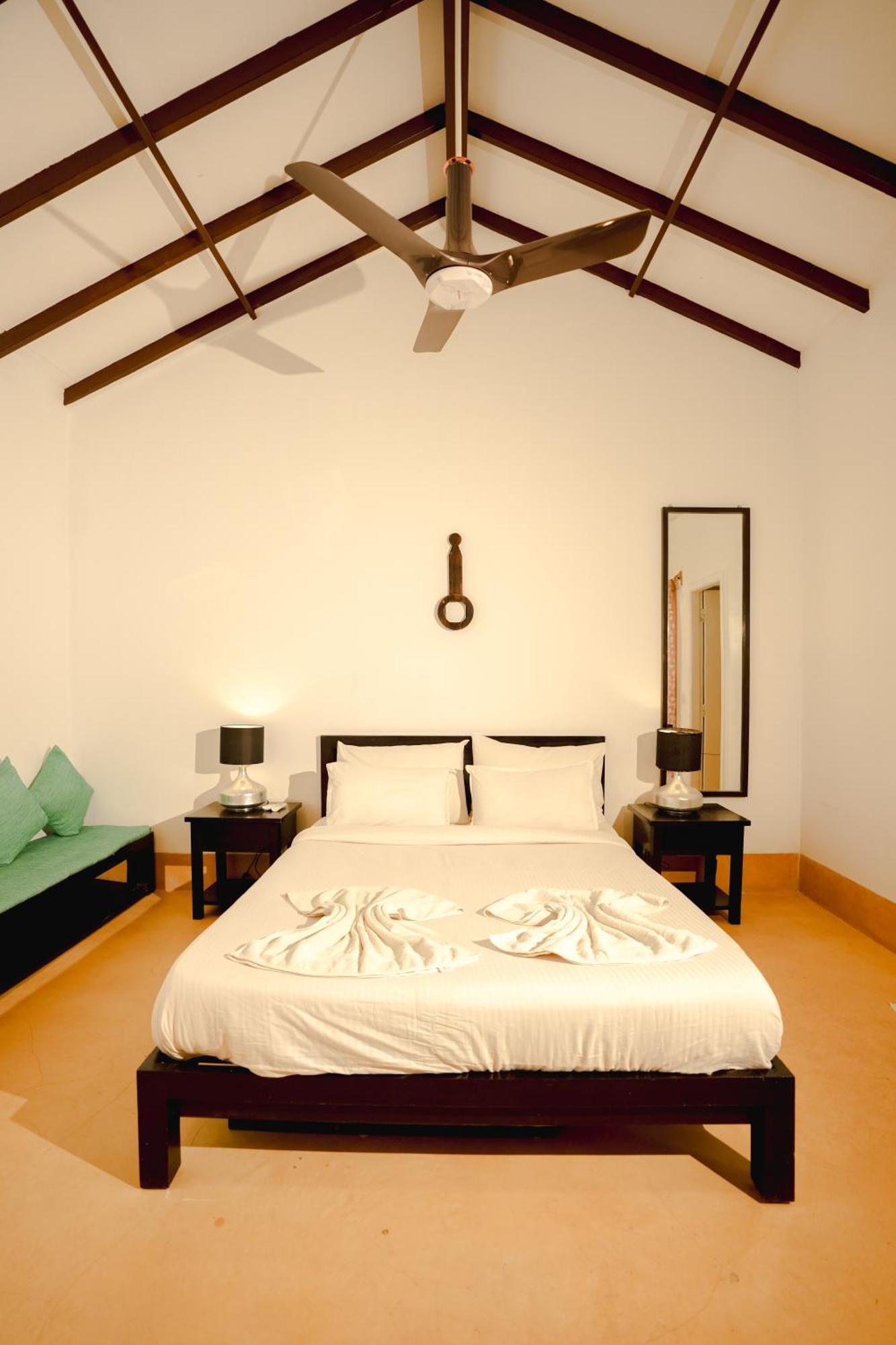 Villa M - Solitude 2 Candolim Goa 3Bhk, Pool Facing, Near Beach, Free Breakfast, Free Wifi And Prime Location Ngoại thất bức ảnh