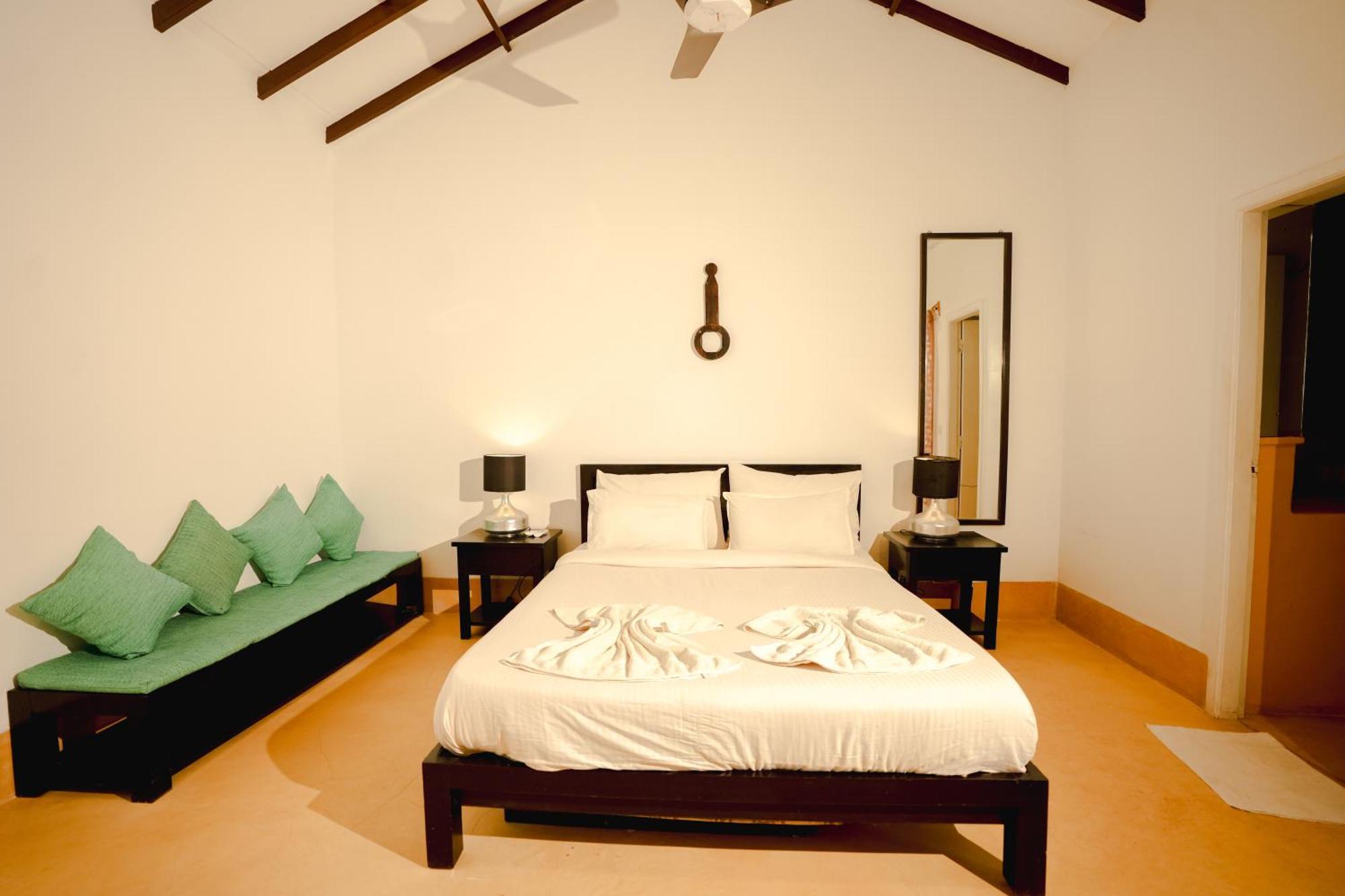 Villa M - Solitude 2 Candolim Goa 3Bhk, Pool Facing, Near Beach, Free Breakfast, Free Wifi And Prime Location Ngoại thất bức ảnh